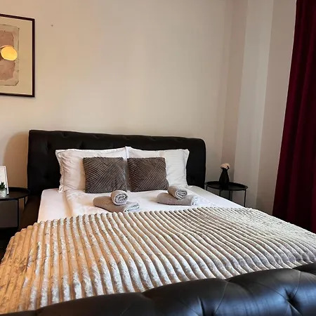 Inisteresidence-2